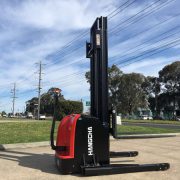 1.4 ton pallet electric stacker truck