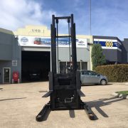 1.4 ton pallet electric stacker truck